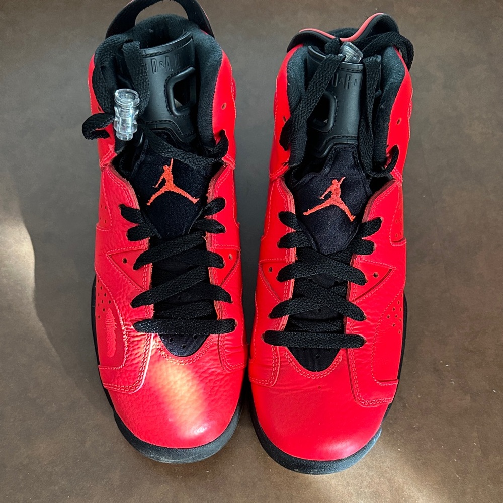 Jordan Infared 6 Red and Black Sneakers Size 7Y